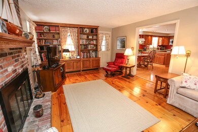 15 Woburn Abbey Dr, Bedford, NH 03110 - photo 5