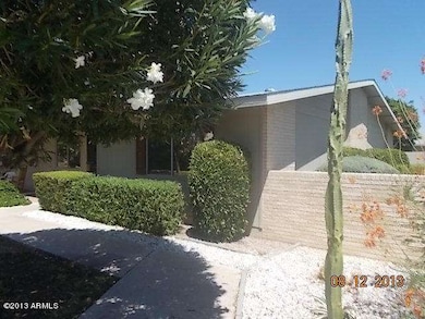 13690 N Newcastle Dr, Sun City, AZ 85351 - photo 3