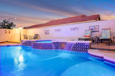 30 POOL MLS