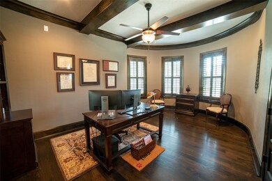 1602 Monarch Oaks St, Houston, TX 77055 - photo 4