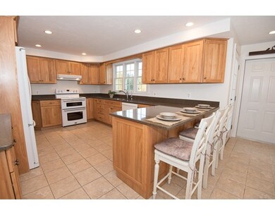 9 Pond Ln, Charlton, MA 01507 - photo 6