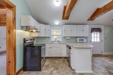 3 Hiltons Ln, Rochester, NH 03868 - photo 3