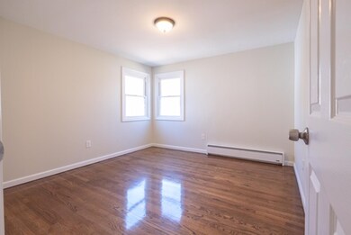 6 Austin Cir, Florence, MA 01062 - photo 4