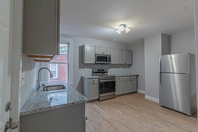 43 York St unit 2, Hartford, CT 06106 - photo 2