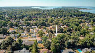 55 Cliff Dr, Bristol, RI 02809 - photo 4