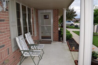 711 Timber Lake Dr unit 711, Marysville, OH 43040 - photo 3