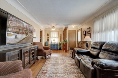 3316 Bel Aire Rd, Des Moines, IA 50310 - photo 2