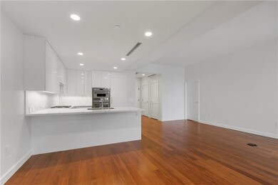 2 Canal St unit 2004, New Orleans, LA 70130 - photo 6