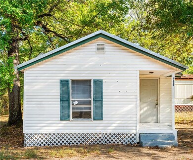 208 Anthony St, Pineville, LA 71360 - photo 2