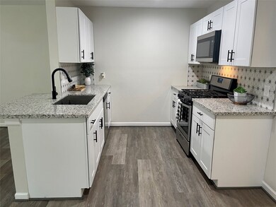 5925 Jerrycrest Dr, Pearland, TX 77584 - photo 6