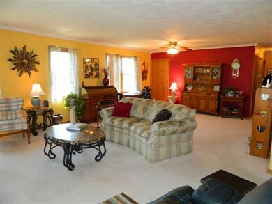 W6543 Karric Ln, Monroe, WI 53566 - photo 3