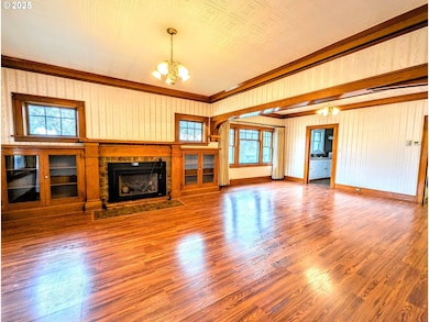 308 Adams Ave, La Grande, OR 97850 - photo 4