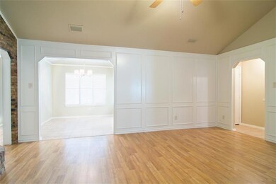 120 Marseille Dr, Hurst, TX 76054 - photo 5