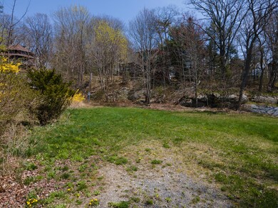 25 Campbell St, Boothbay Harbor, ME 04538 - photo 5