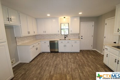 1590 Lutheran Church Rd, Copperas Cove, TX 76522 - photo 2