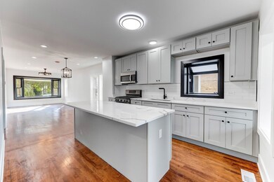 2508 Kenilworth Ave, Berwyn, IL 60402 - photo 5