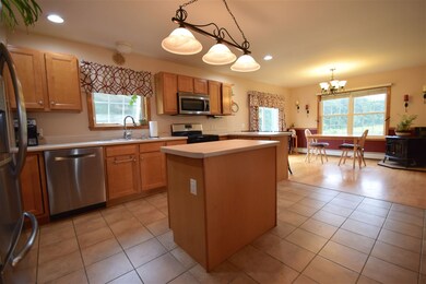 27 Sawmill Ln, Westford, VT 05494 - photo 4