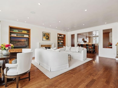 2683 E Lake of the Isles Pkwy, Minneapolis, MN 55408 - photo 7