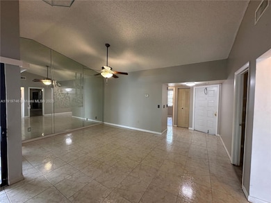 1024 S Independence Dr unit 1024A, Homestead, FL 33034 - photo 4