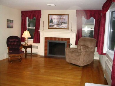 6 Canna St, Warwick, RI 02888 - photo 2