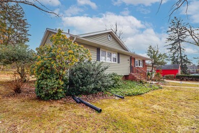 12 Ross Ave, Metuchen, NJ 08840 - photo 2