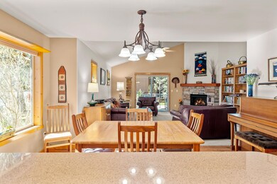 20155 Selkirk Mountain Way, Bend, OR 97702 - photo 4