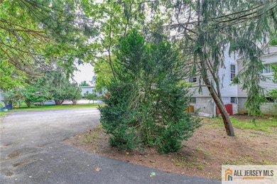 148 Helmetta Rd, Monroe Township, NJ 08831 - photo 5