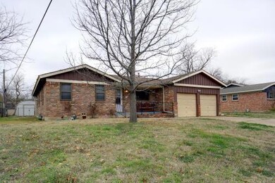 1105 Simpson Dr, Hurst, TX 76053 - photo 4