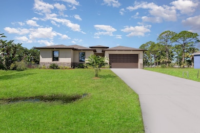 1319 Schneider St SW, Palm Bay, FL 32908 - photo 2