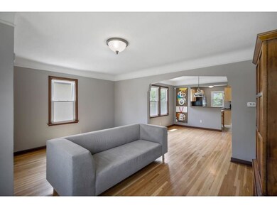 Living to dining room to open kitchen