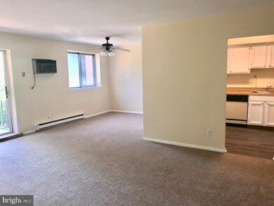 3421 W Chester Pike unit A36, Newtown Square, PA 19073 - photo 3