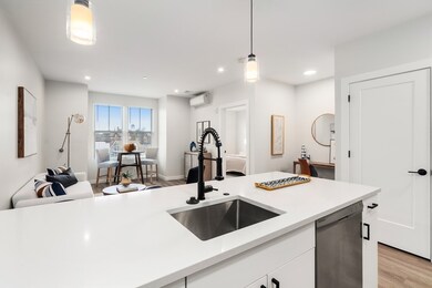 10 Somerset Ave unit 204, Winthrop, MA 02152 - photo 6