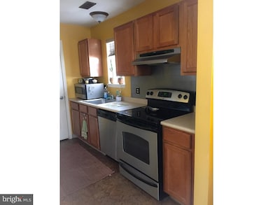 606 N 31st St, Camden, NJ 08105 - photo 7