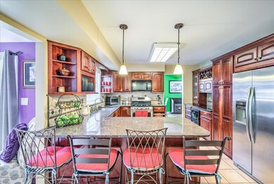 11-KITCHEN