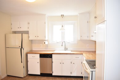 8 Woodward Dr, Milford, NH 03055 - photo 7