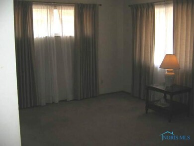 4458 283rd St, Toledo, OH 43611 - photo 2