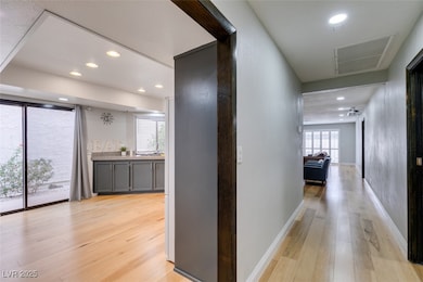 2482 Swan Ln, Las Vegas, NV 89121 - photo 4