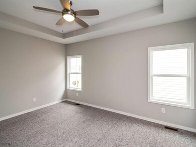 9608 Marnewood Dr, Johnston, IA 50131 - photo 6