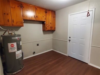 405 Kimbrough St, Fort Worth, TX 76108 - photo 3