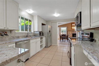 2419 SW 316th St, Federal Way, WA 98023 - photo 5