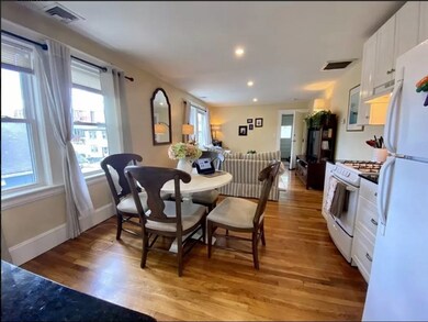 38 Grossman St unit 2R, Quincy, MA 02169 - photo 5