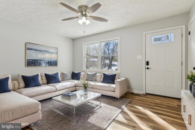 26908 Bartlett St, Mechanicsville, MD 20659 - photo 2