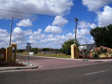 Entrance to Subdivis