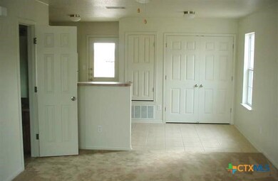 4106 Shasta unit B, Copperas Cove, TX 76522 - photo 2