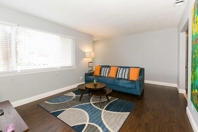 2540 Una Dr, Jacksonville, FL 32216 - photo 5