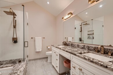 04 2nd Floor Primary Bathroom