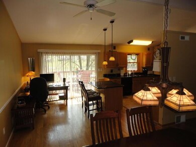 Forest Hills 980 - Kit Dinette