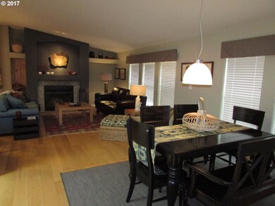 Dining Room-Vaulted Ceilings
