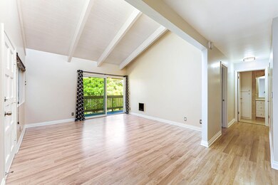 Living area - 37 Dearborn Pl 72