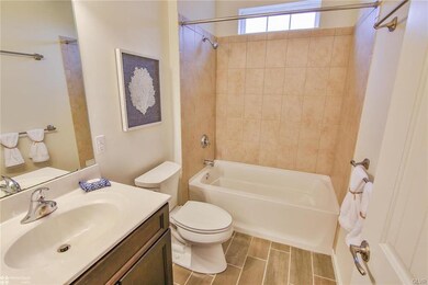 4073 Clearbrook Rd, Emmaus, PA 18049 - photo 4